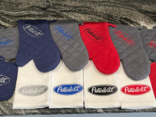 Load image into Gallery viewer, Peterbilt Semi Truck towel set
