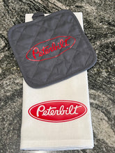 Load image into Gallery viewer, Peterbilt Semi Truck towel set
