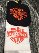 Load image into Gallery viewer, Harley Davidson towel with hot pad
