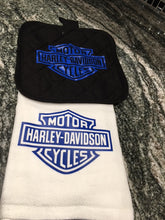 Load image into Gallery viewer, Harley Davidson towel with hot pad
