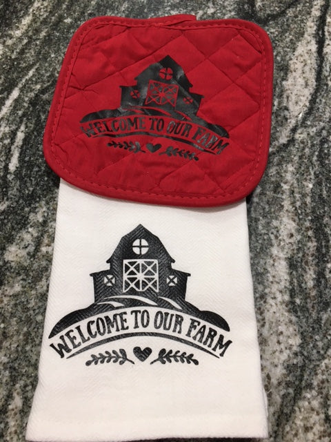 Welcome to the Farm Towel with red hot pad