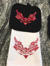 Load image into Gallery viewer, Harley Davidson Motorcycle towel with hot pad or oven mitt
