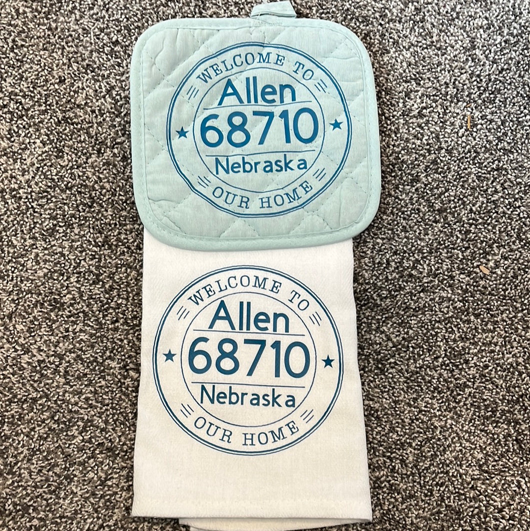 Allen Nebraska towel set with hot pad