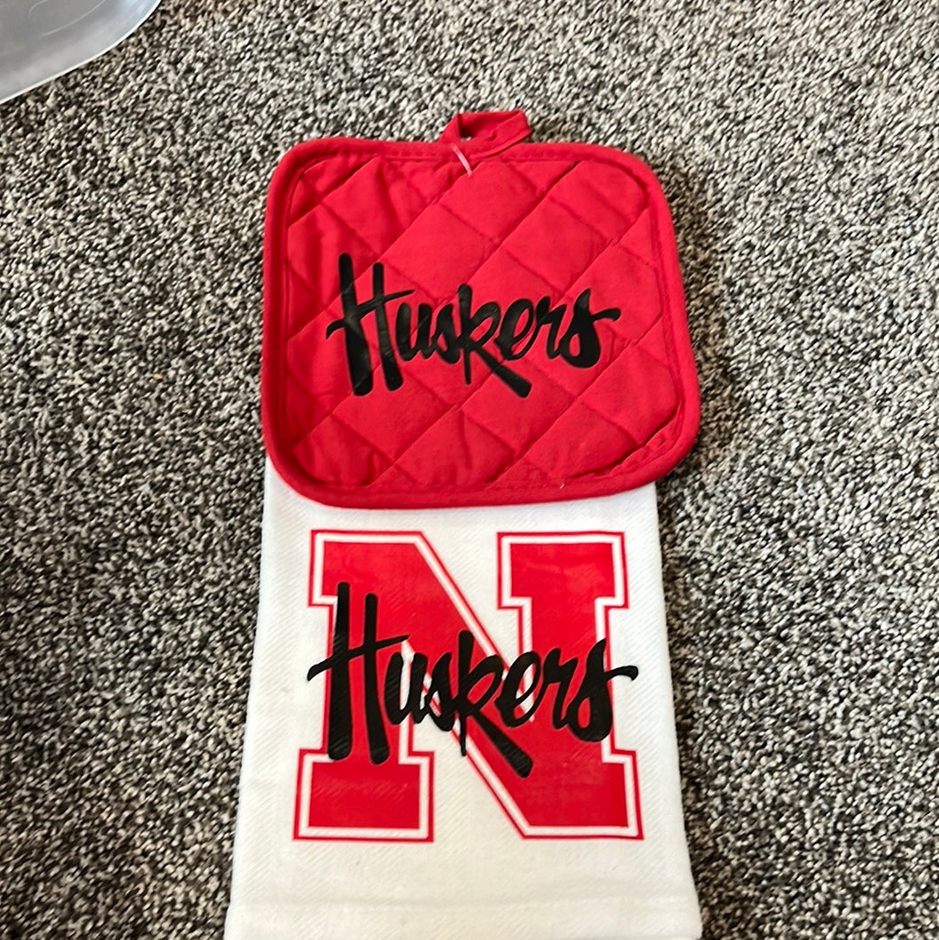 N husker towel/hot pad set